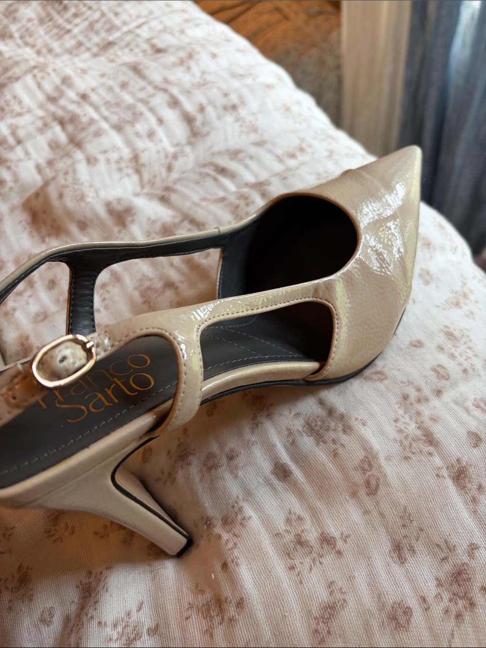 Franco Sarto Cream Patent Pointed Slingback Heels - Picture 15 of 17